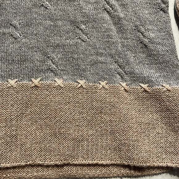 SOL ALPACA SWEATER - Picture 2 of 12